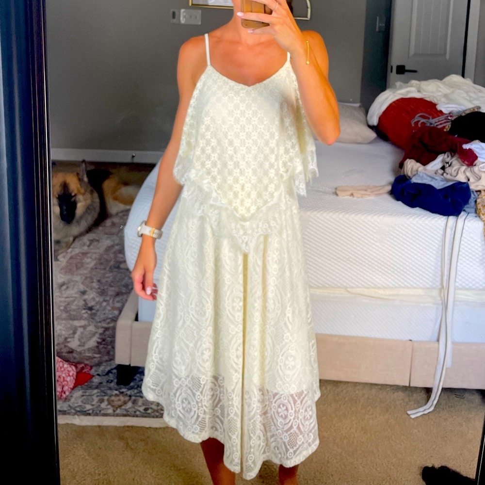 Lace dress